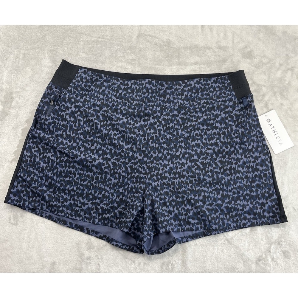 Athleta Brooklyn Printed Short Women 22 Plus Black Geo Breathable Athletic NEW